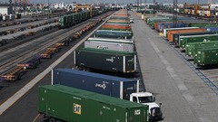 'Science fiction': Transport companies — the backbone of economy — are sounding alarm on fuel prices