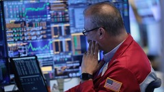 Global debt tops $365 trillion as economists sound alarm over 'vicious cycle'
