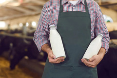 Florida Officials Warn About Raw Milk After 21 People Are Sickened